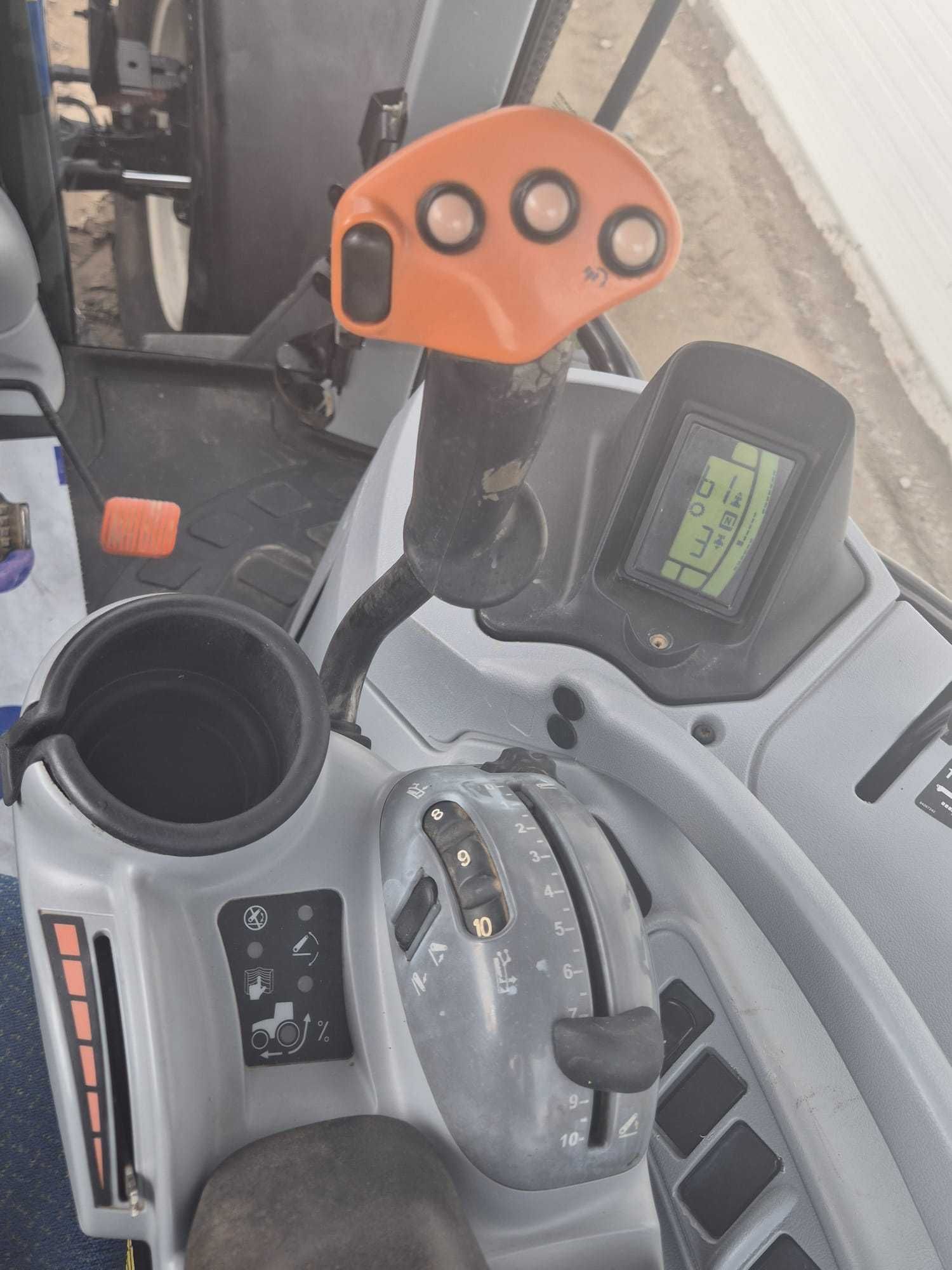 New Holland T7.210