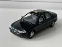 Ford Mondeo - 1:43 - Minichamps