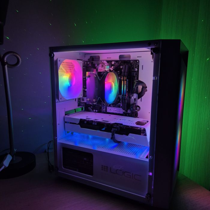 Komputer R5 5600/RX6600XT/Rtx3060ti/RGB/Gamingowy Okazja Gwarancja