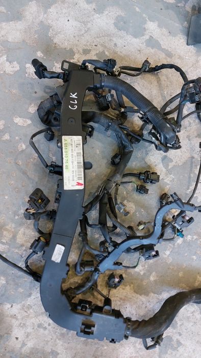 Мерседес Х204 GLK блок управления двигателя и проводка мотора