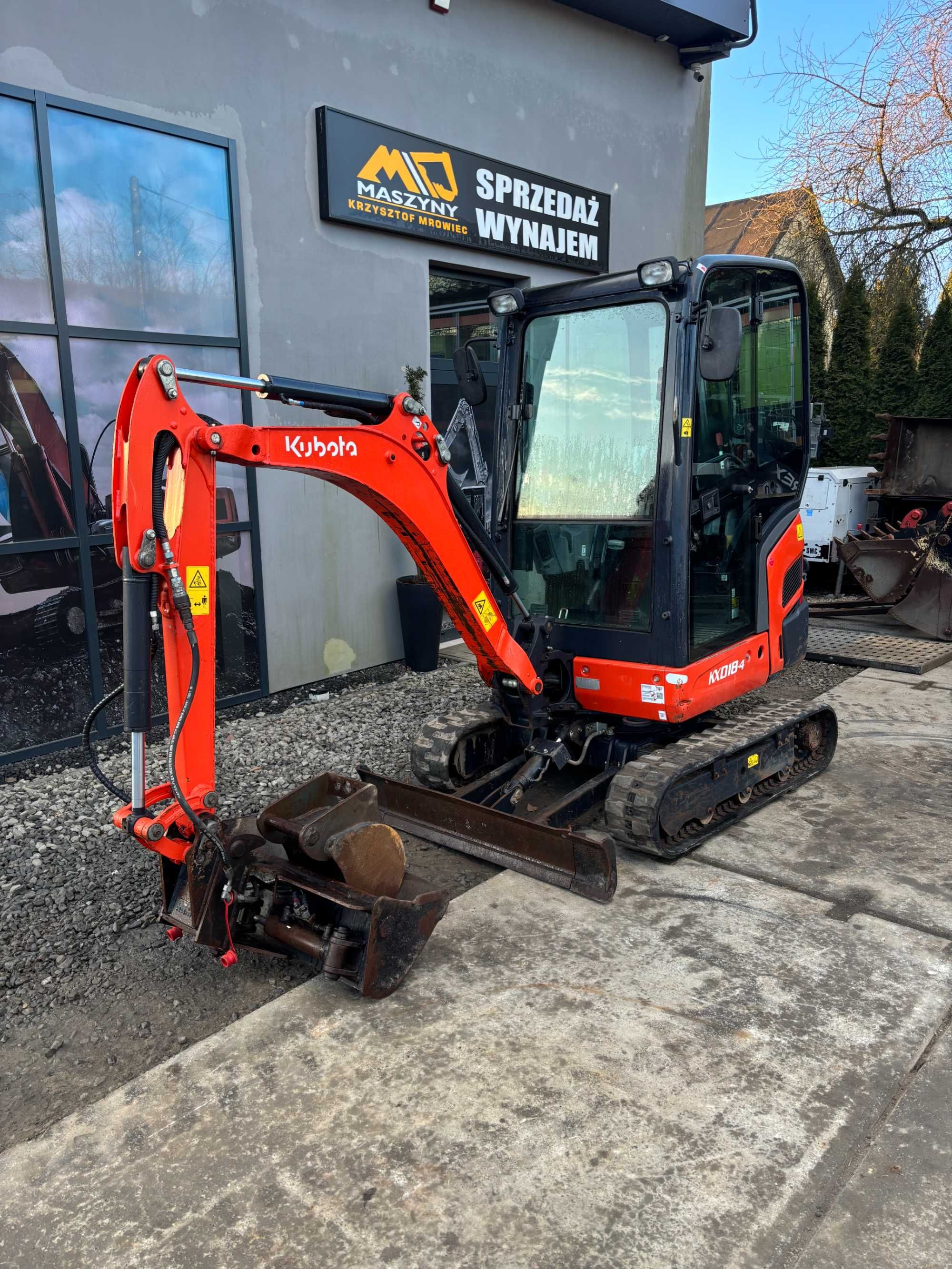Minikoparka Kubota KX018-4 z 2021r szybkozłącze skarpowa uchylna sprow