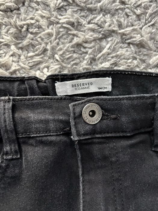 RESERVED 2 pary spodni Jeansy oraz Woskowane Stan BDB Rozmiar 164