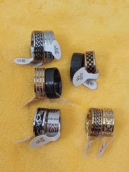 Conjunto de 10 anéis