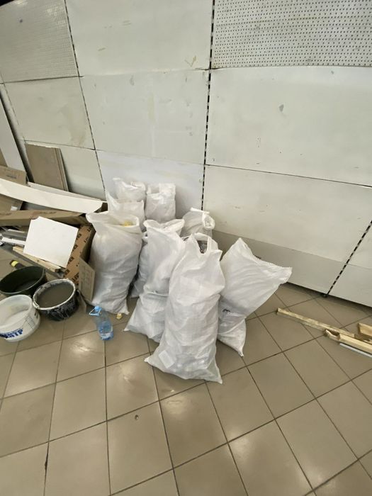 Вивіз сміття/Вывоз мусора/Вивіз будівельного сміття