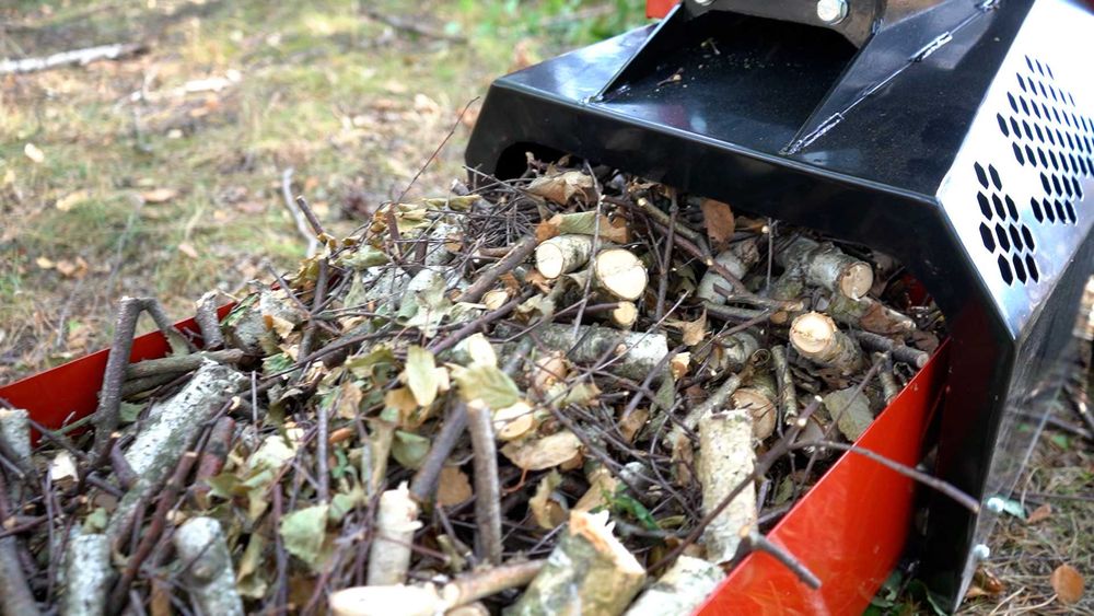 Rozdrabniacz spalinowy REMET RS-60 === rębak do gałęzi ogrodowy