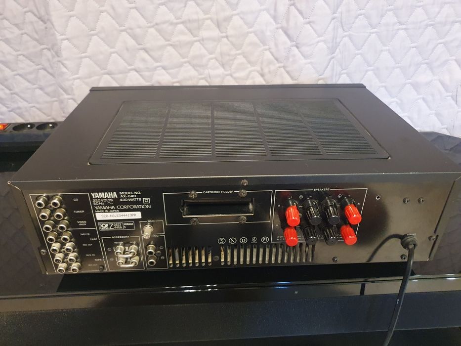 Wzmacniacz Yamaha AX-640 stereo 430watt