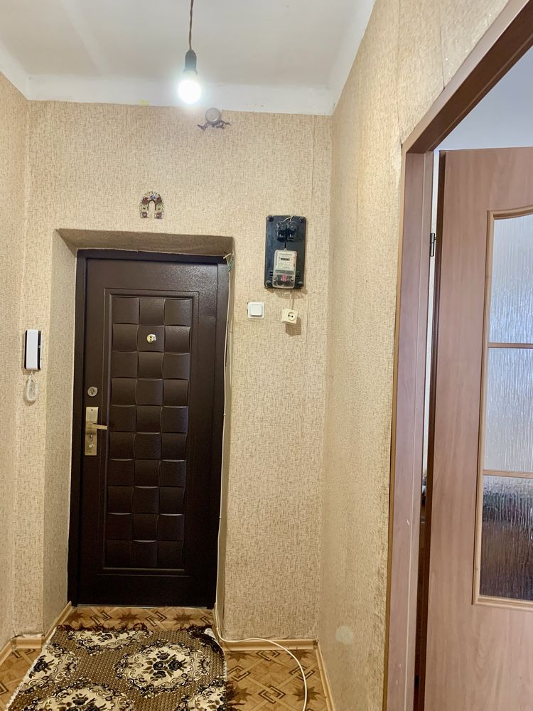 Продам 2-кімнатну квартиру в центрі Здолбунова $