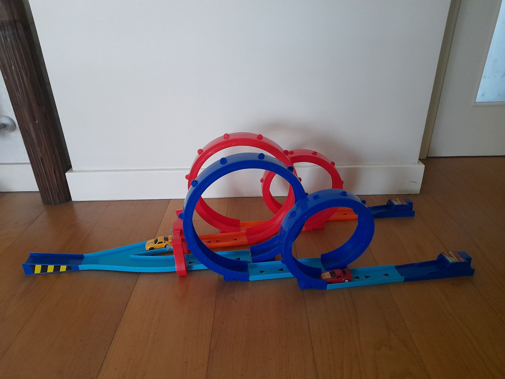 Pista dupla com lançador- Speed Wheels