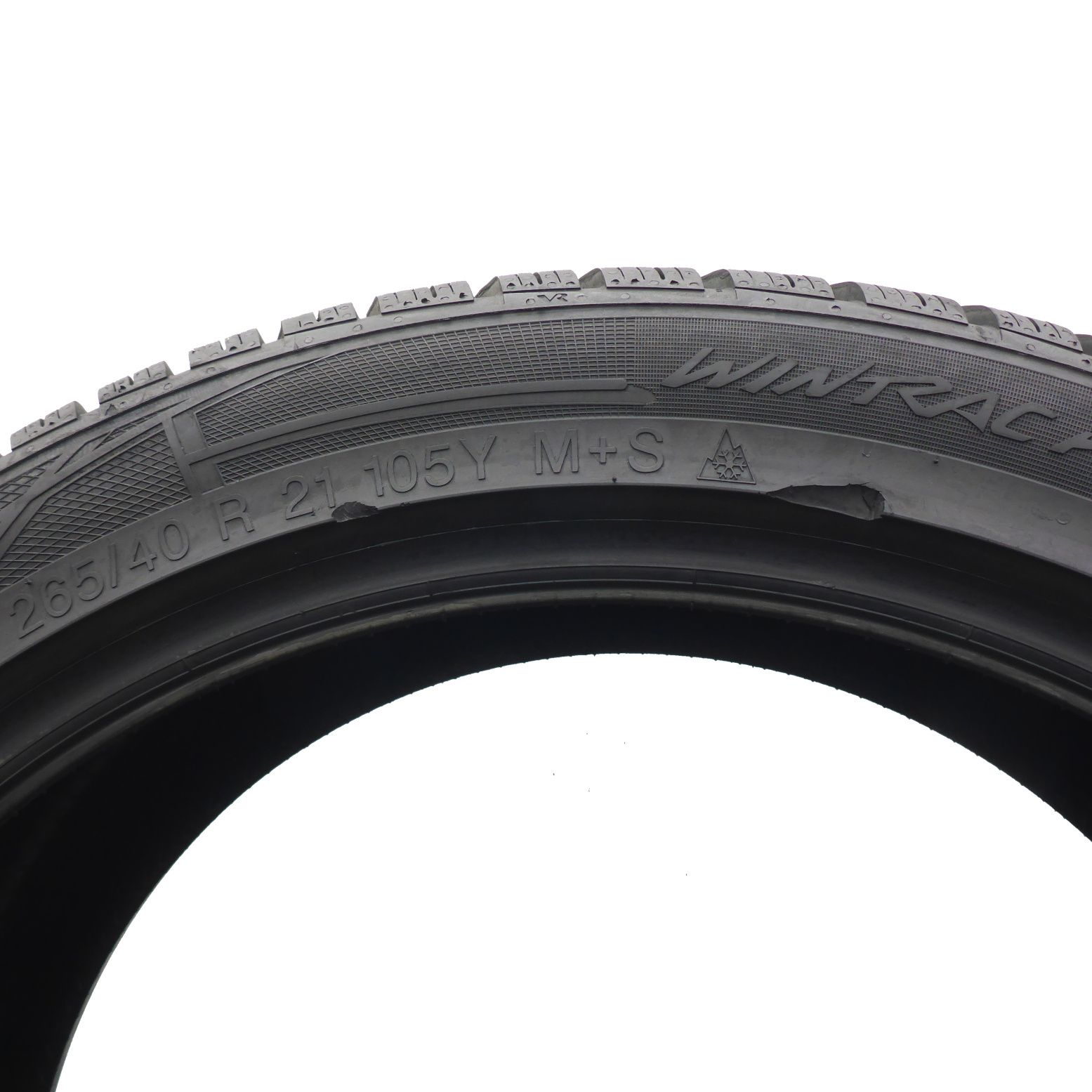 Opony 265/40/21 Vredestein 265/40R21 105Y XL Zimowe 2024 8-8,2mm