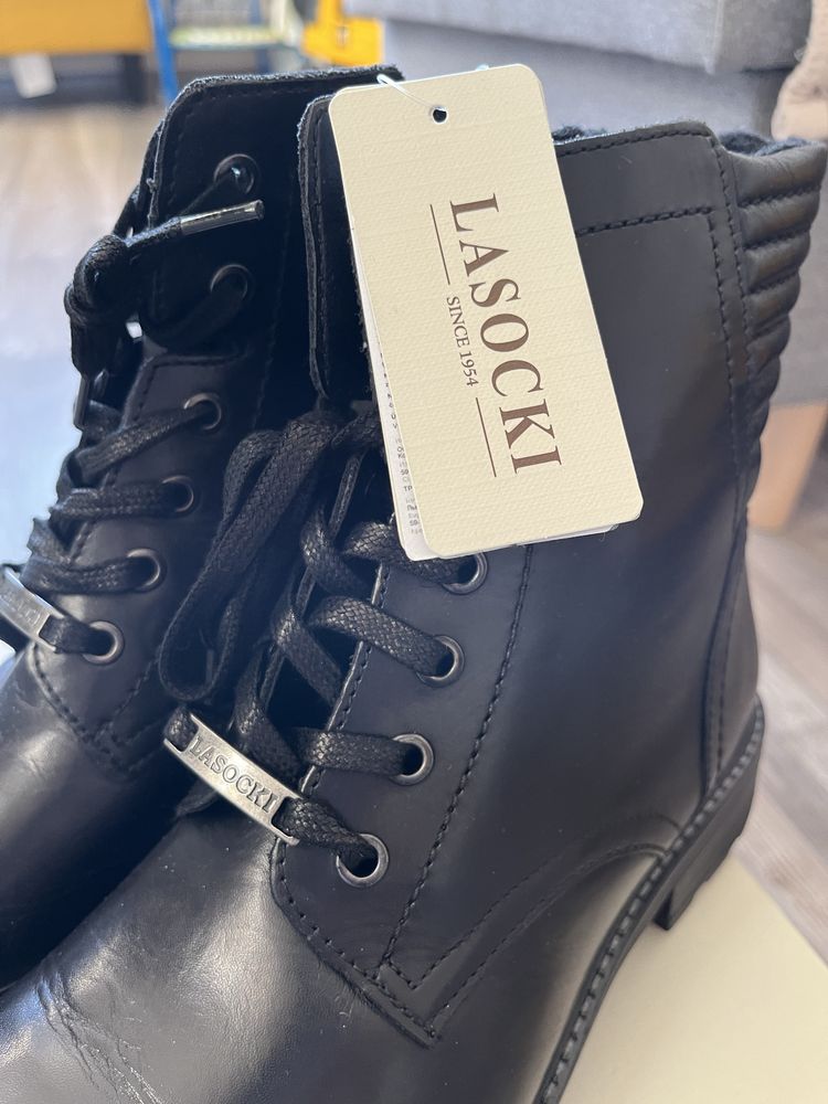 Buty zimowe damskie Lasocki NOWE z metką 39
