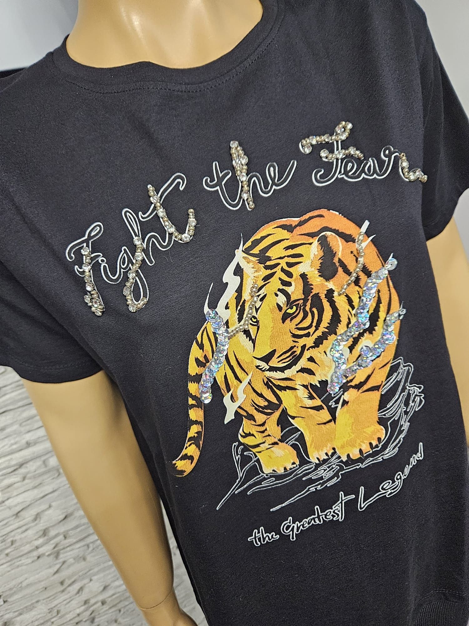 Nowy z metką czarny T shirt z tygrysem rozm XL Ecaff