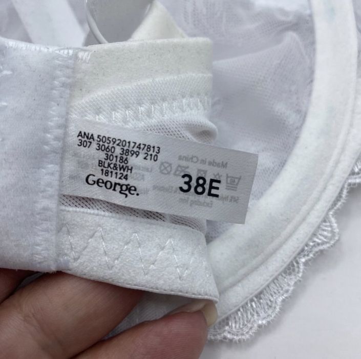 Бюстгальтер жіночий- р. 85E