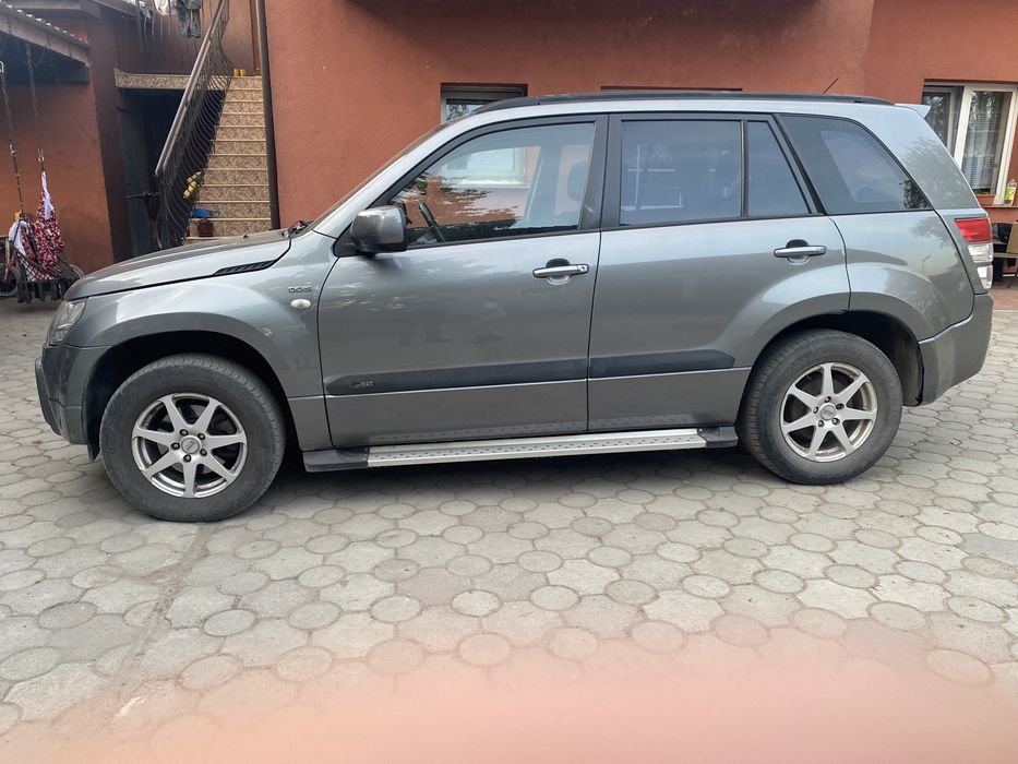 Suzuki grand vitara