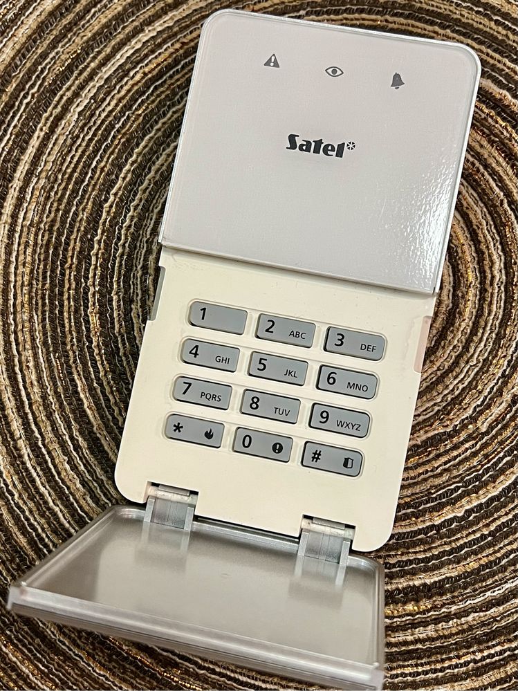 Satel integra int-sf klawiatura manipulator
