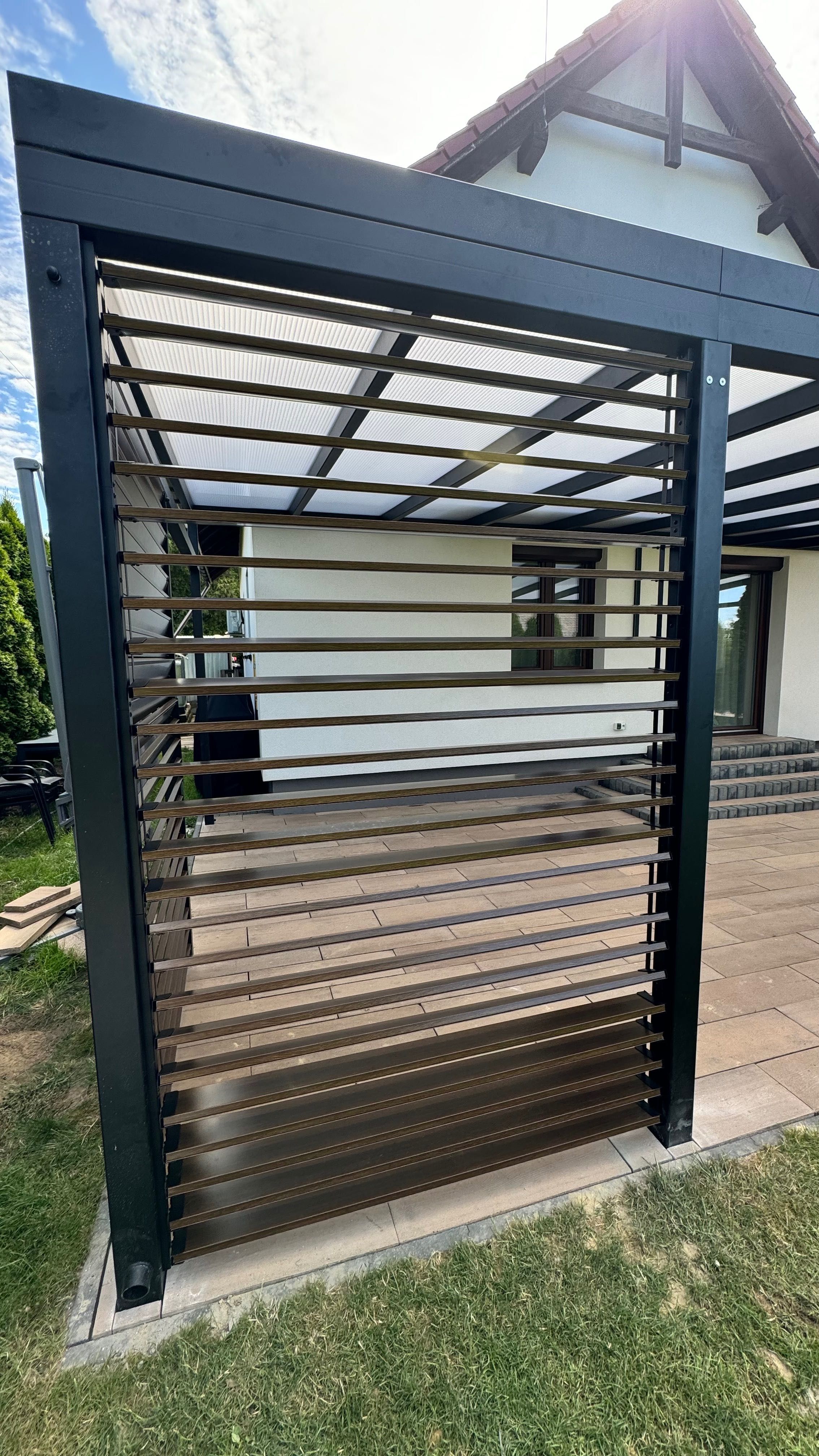 Ruchome deseczki, lamele pionowe i poziome, żaluzje tarasowe, metalowe