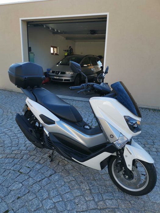 NMAX 125 Como nova