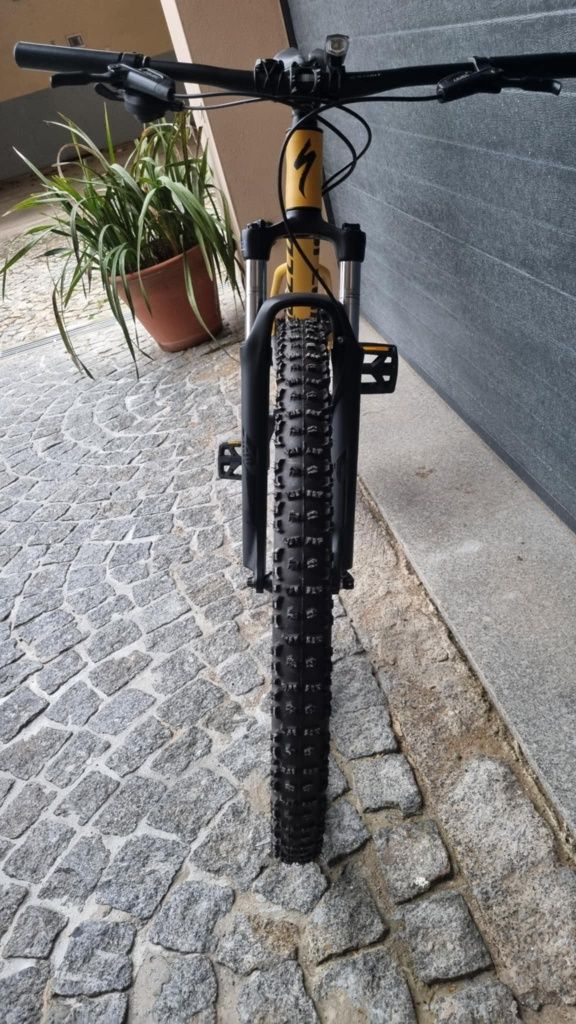 Bicicleta Specialized ROCKHOPPER