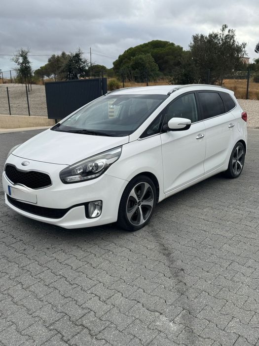Kia Carens 1.7 CRDi