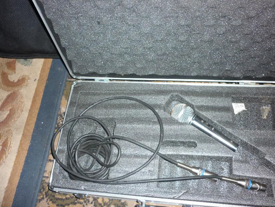 Mikrofon SEKAKU+ kabel 5 m.-aluminiowa walizeczka z kluczykami