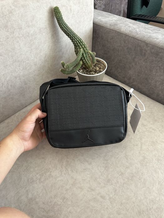 ШКІРА Сумка Air Jordan Monogram Crossbody |Nike найк джордан месенджер