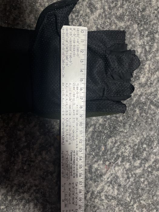 Оливкові спортивні неслизькі тактичні рукавички