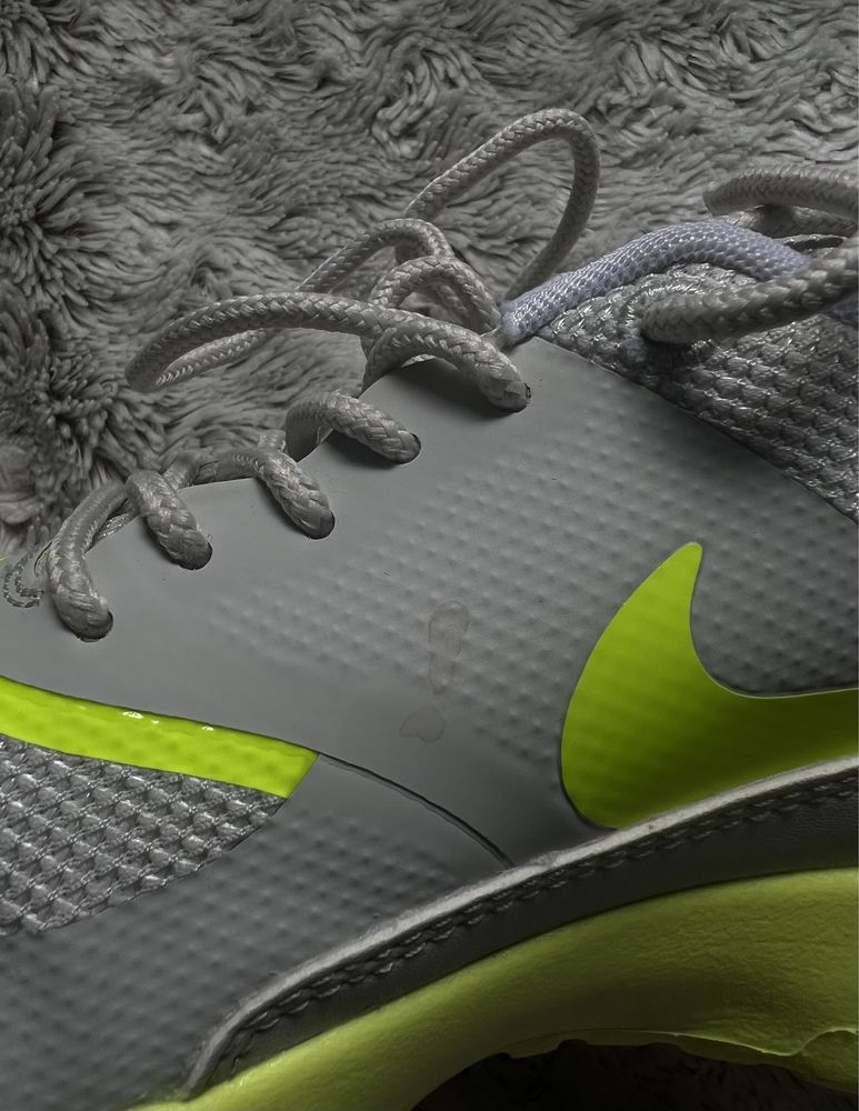 Кросівки Nike Air Max Thea Volt