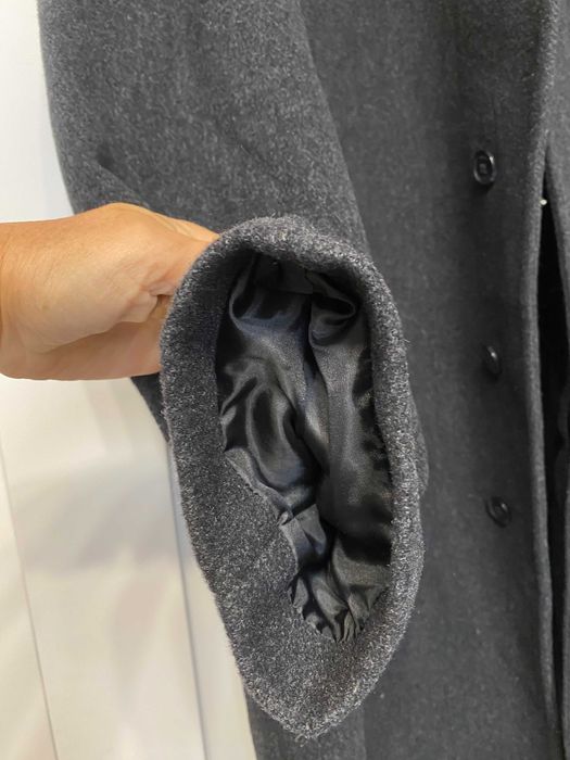 Продаж чоловічого пальто Bugatti