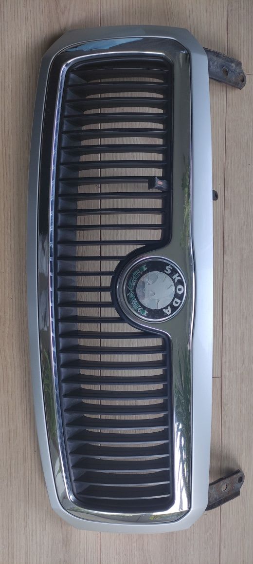 Skoda Fabia I atrapa GRILL