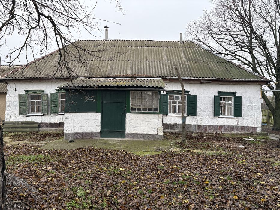 Продам газифицированный дом в с. Знаменовка Днепропетровская обл.