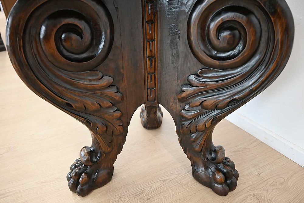 stolik marmur lwie łapy 091105
