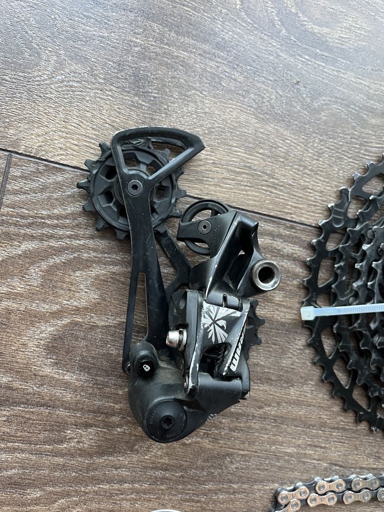 Napęd NX Eagle manetka/przerzutka/kaseta/lańcuch 12s KMC SRAM