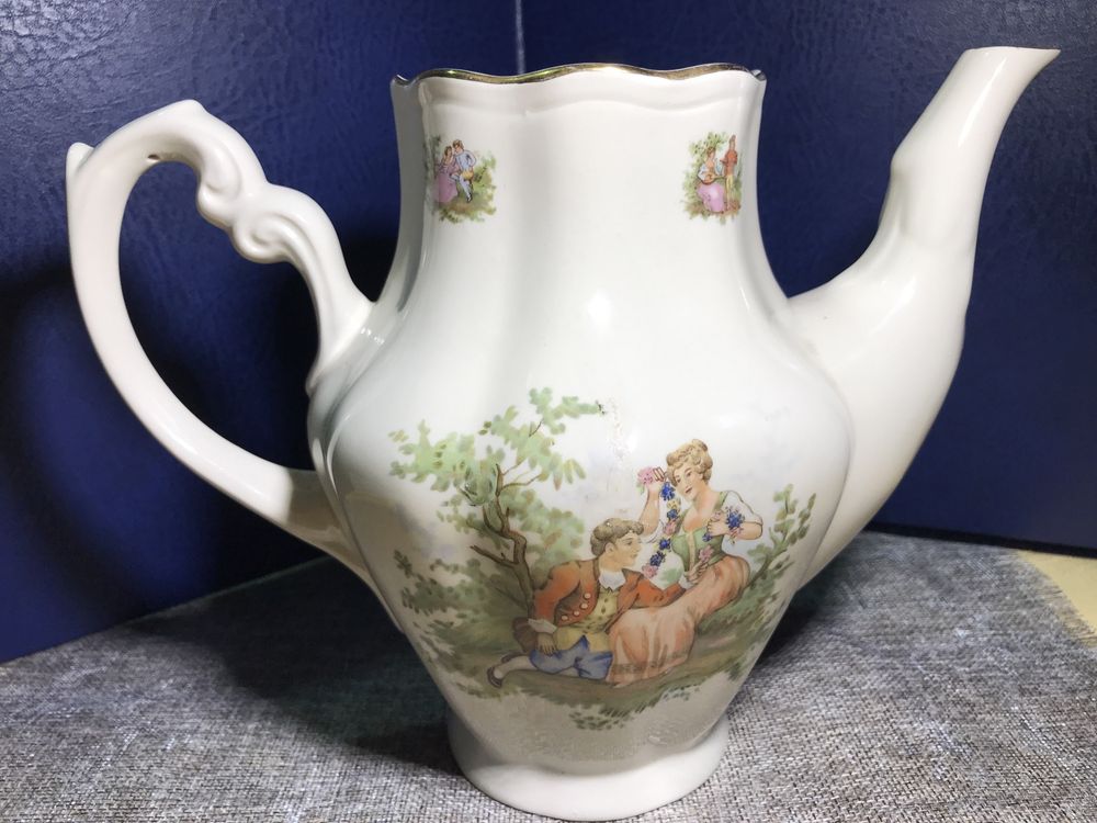 Dzbanek porcelit Chodzież made in Poland po 1947