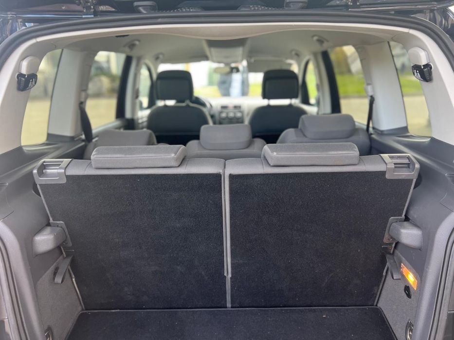Volkswagen Touran Comfortlife, 7 місць