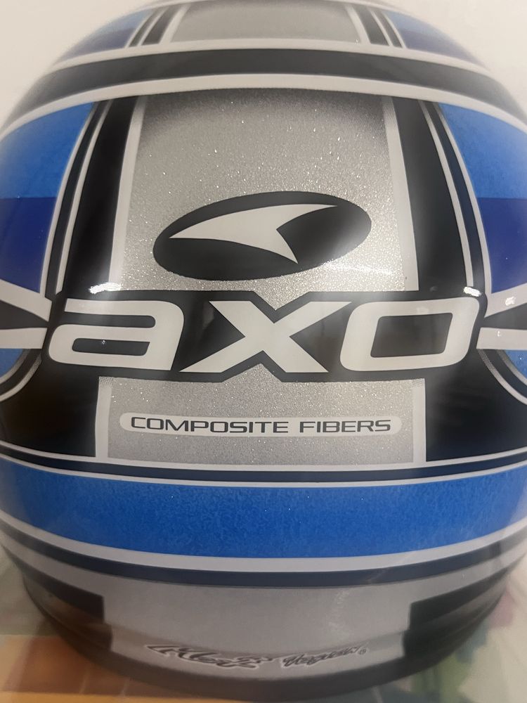 Capacete AXO tamanho S (56)