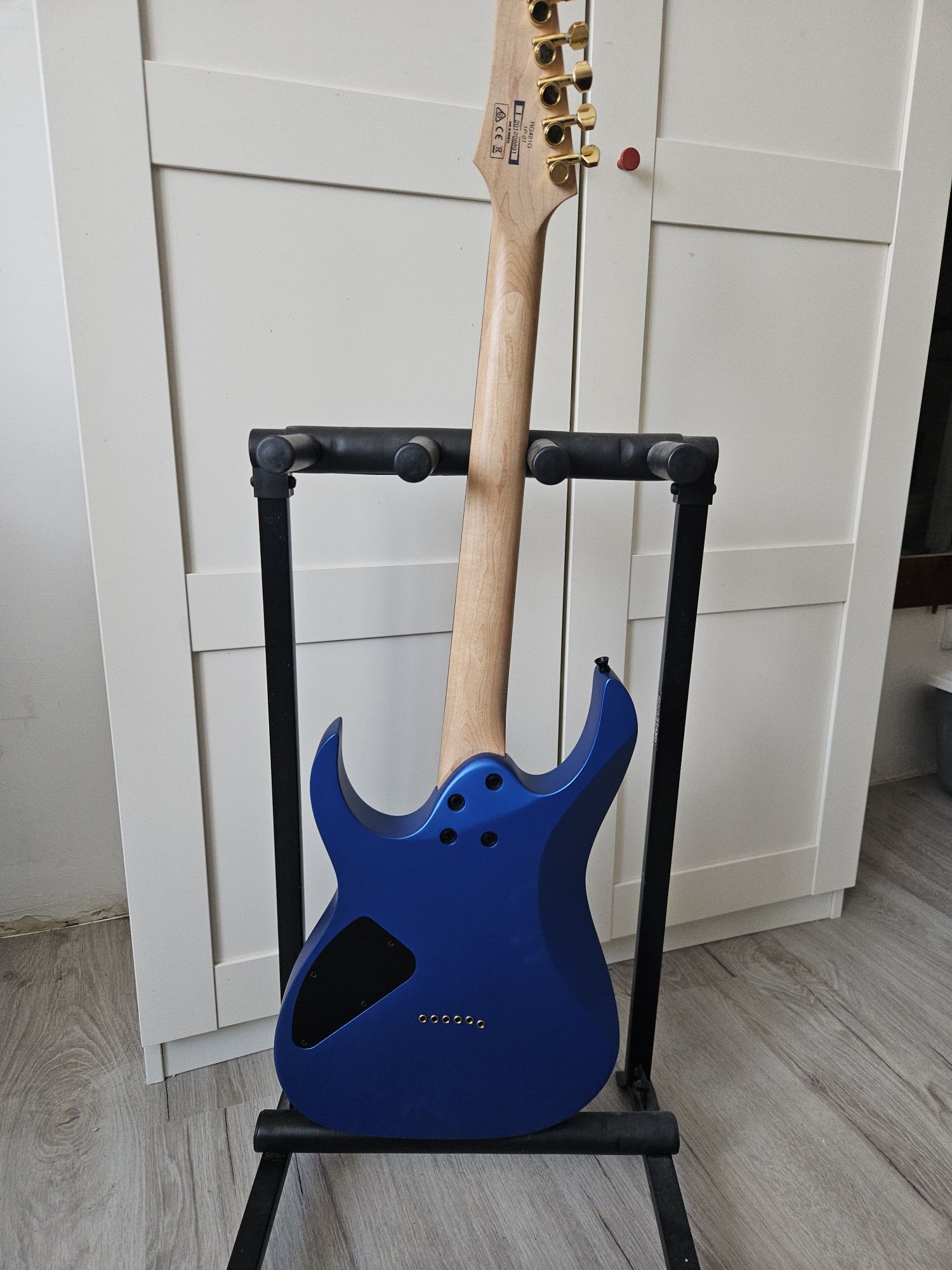 Gitara elektryczna Ibanez RG421 LASER BLUE MATTE
