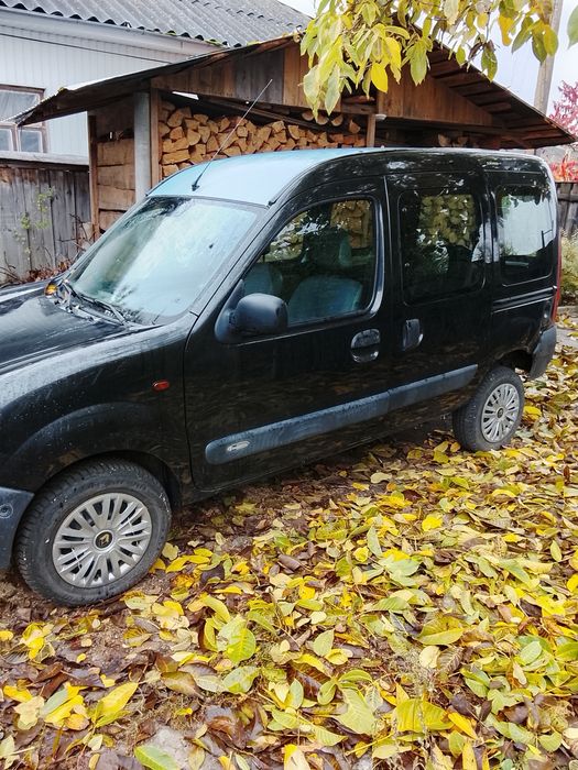 Продам електромобіль