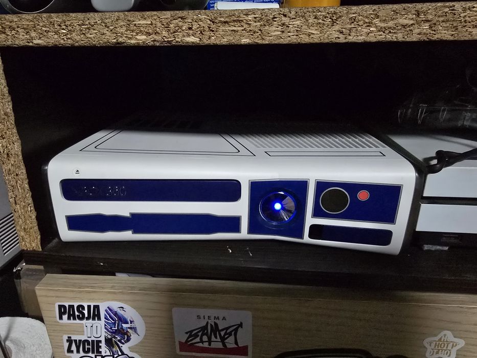 Xbox 360 Slim Star Wars Limited Edition x360