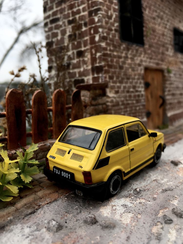 Czasopismo- FIAT 126P FL-auta PRL,model,autka,kolekcja