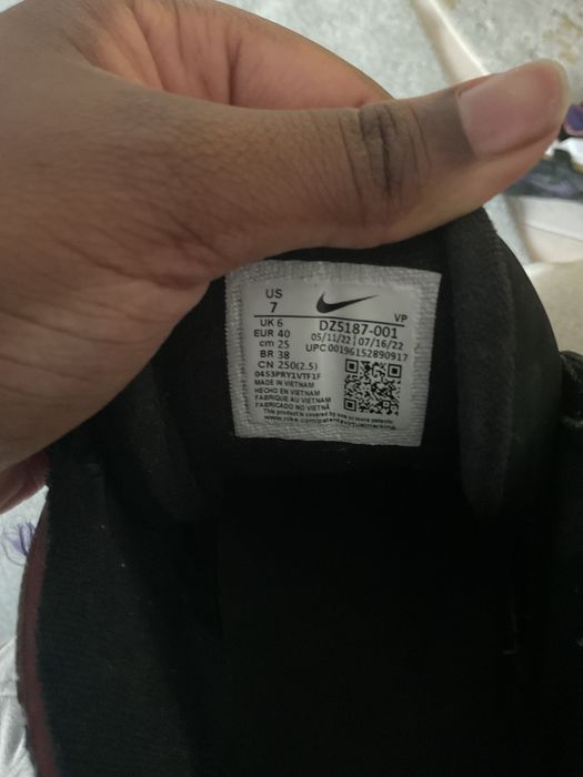Clássico Nike Air Uptempo 40 – Confortáveis e Bem Conservados
