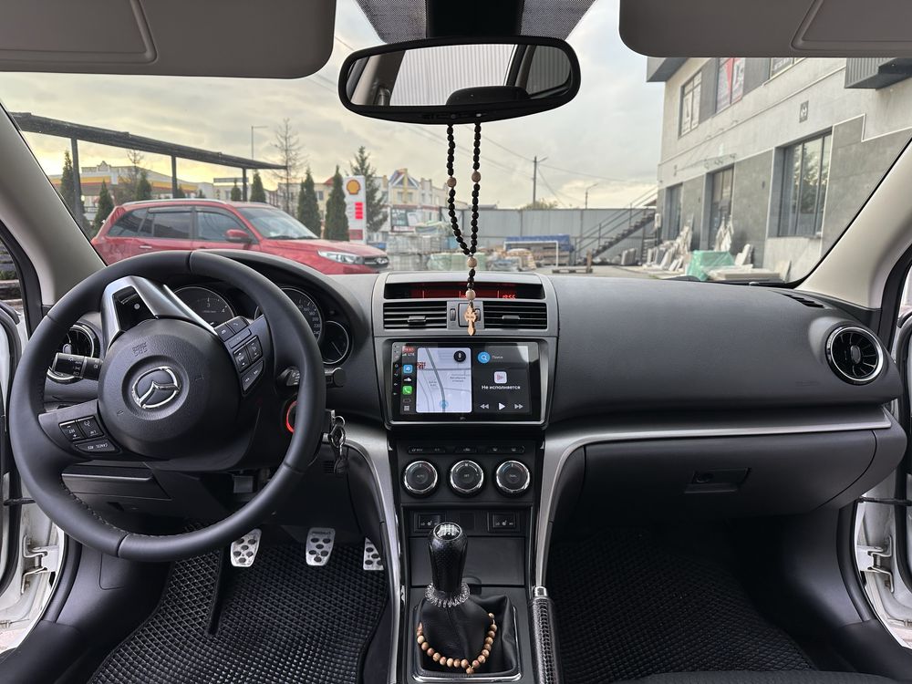 Mazda 6 2.2d 2011