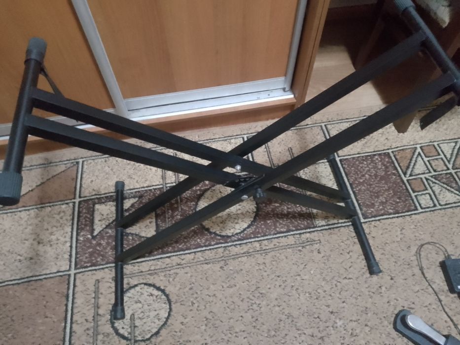 продам піаніно "casio"