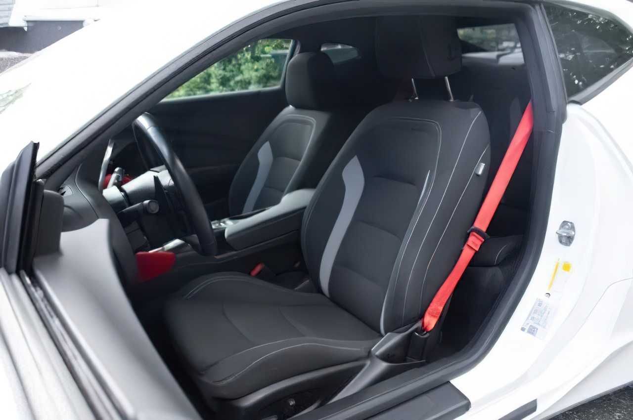 Chevrolet Camaro  2021