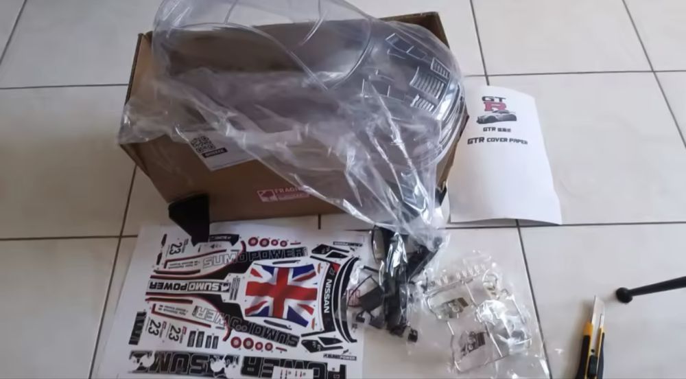 Nissan gtr r35 rc body 1/10 karoseria