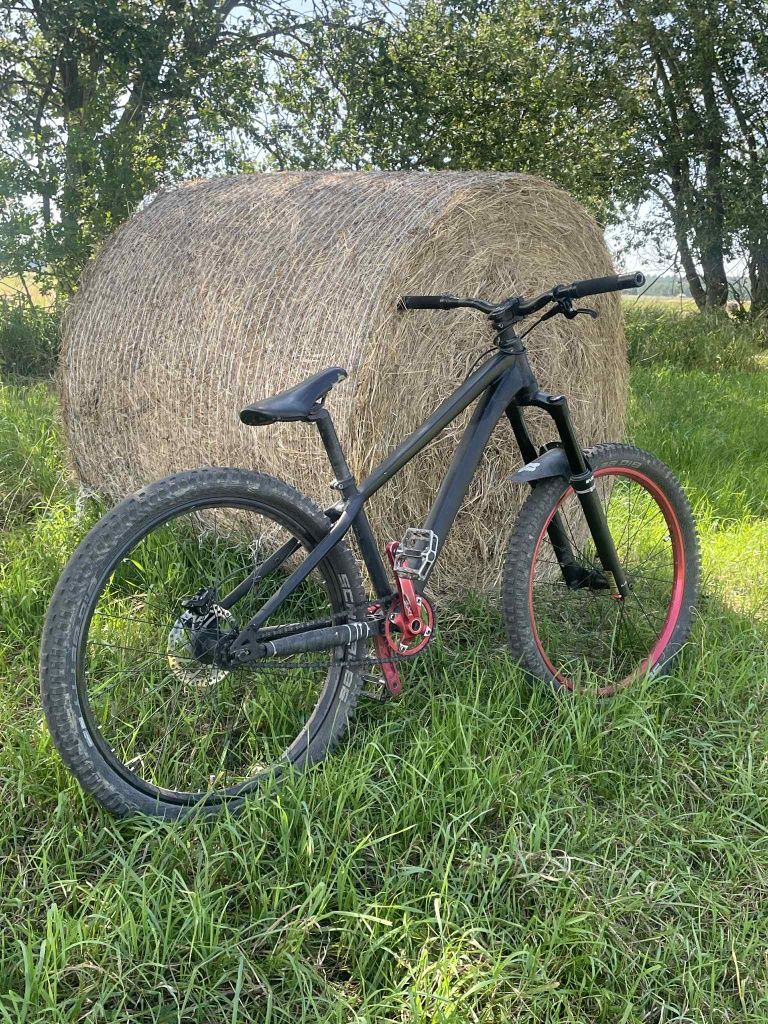 Sprzedam rower dirt marki kands colt