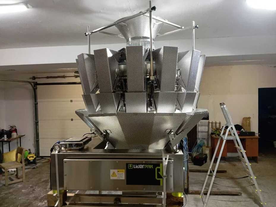 Waga wielogłowicowa - 14 modułów ważących, automatyzacja pakowania.