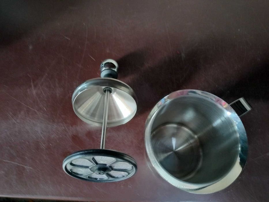 ręczny spieniacz do mleka ubijak piany 400ML GARNEK KUBEK NA GAZ INDUK