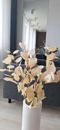 Sztuczne kwiaty do wazonu