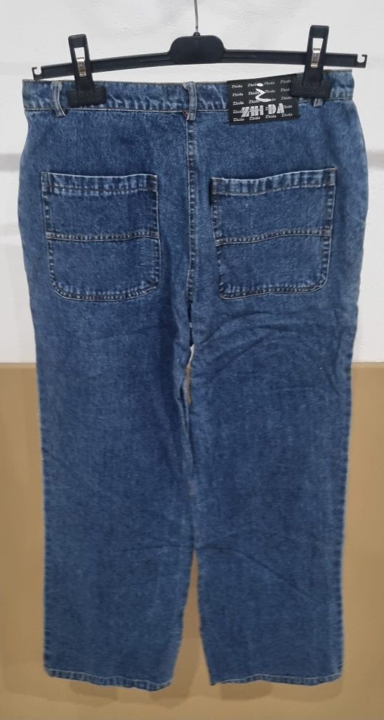 Calça de Mulher Tamanho 40 bom estado