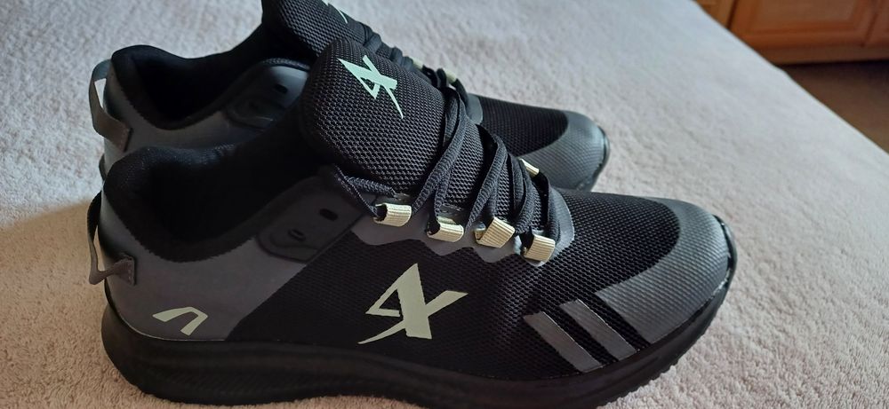 Кроссовки  ATHLETIC