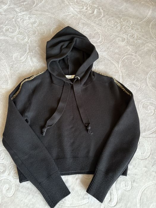 Стильний светр Zara
